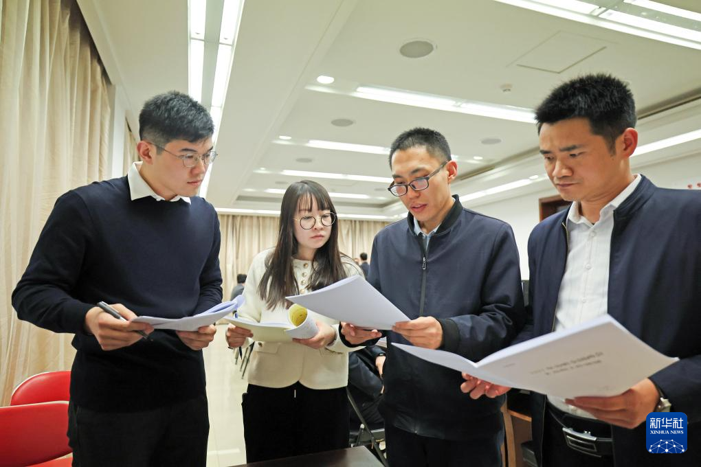 听民气 汇民智丨倾力打造沟通互换“直通车”，2025年旁听全国两会工作这样发展