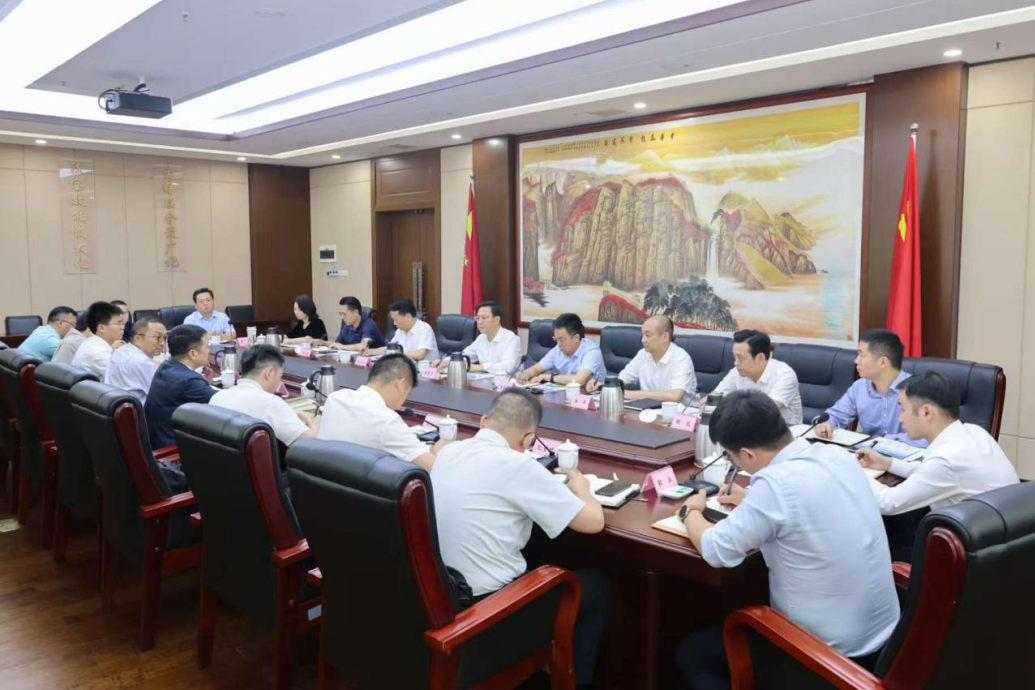 省委统战部与省Z6尊龙凯时集团进行座谈互换